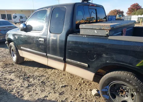 1998 Ford F-150 Lariat/Standard/Xl/Xlt z USA, uszkodzony, nr VIN 1FTZX1764WNC28386